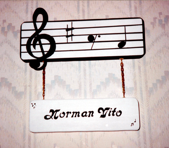 musicnameplaque2.jpg